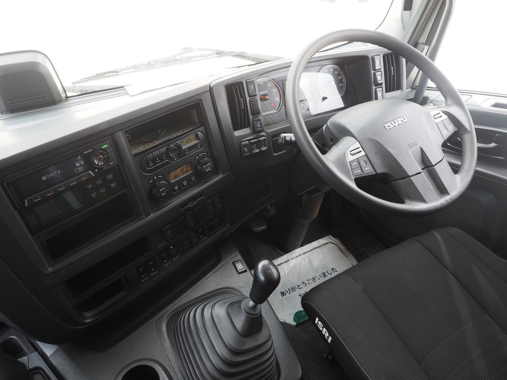 いすゞ ギガ 冷凍バン 大型 2PG-CYJ77CA 年式 R2[写真34]