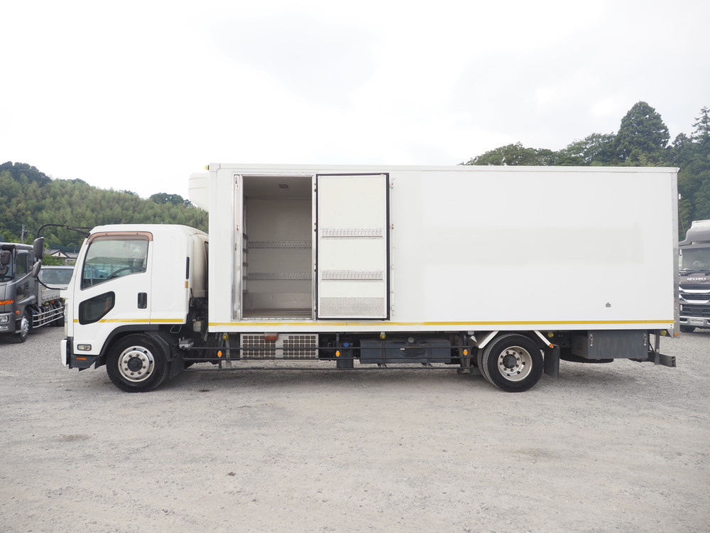 いすゞ フォワード 冷凍バン 中増t LKG-FTR34T2 年式 H24[写真16]