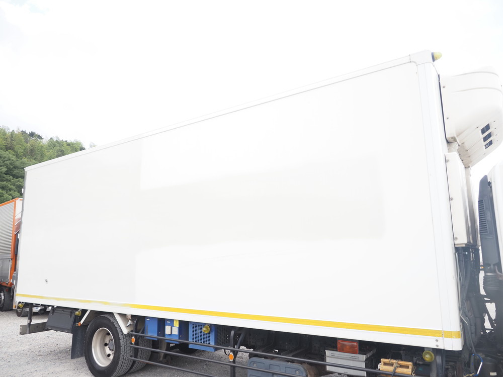 いすゞ フォワード 冷凍バン 中増t LKG-FTR34T2 年式 H24[写真09]