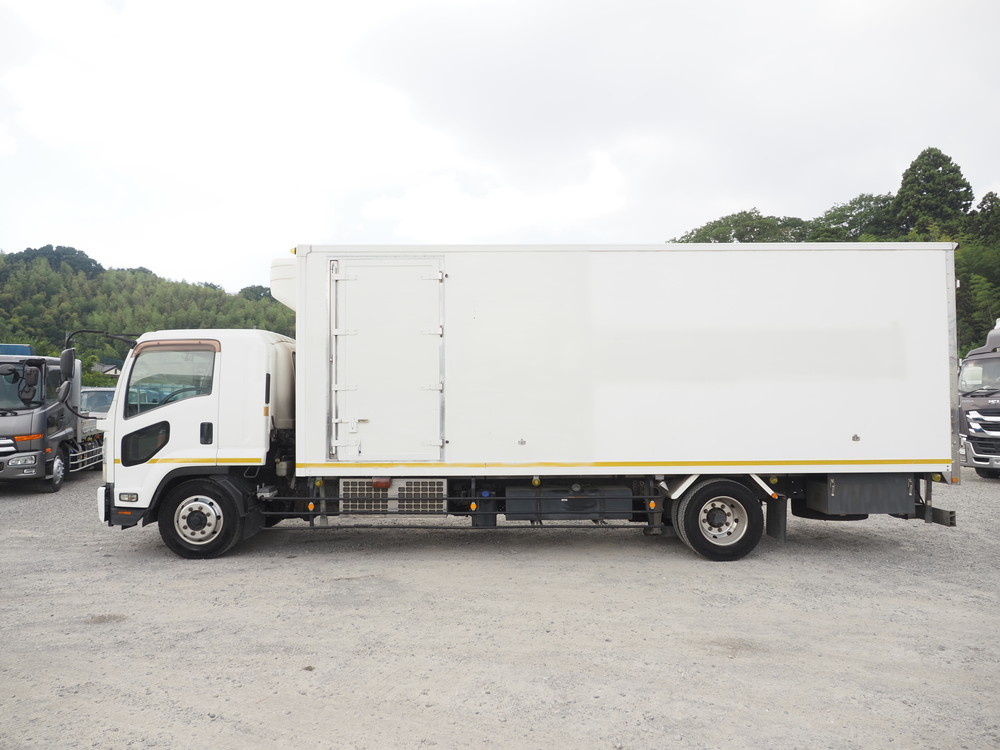 いすゞ フォワード 冷凍バン 中増t LKG-FTR34T2 年式 H24[写真10]