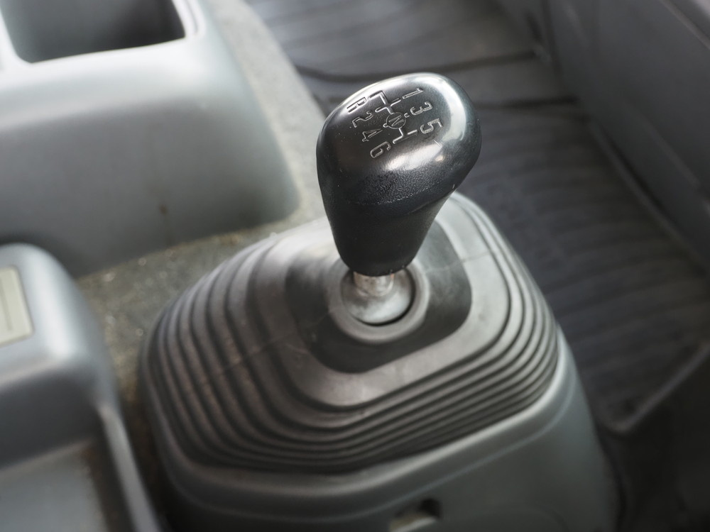 いすゞ フォワード 冷凍バン 中増t LKG-FTR34T2 年式 H24[写真25]