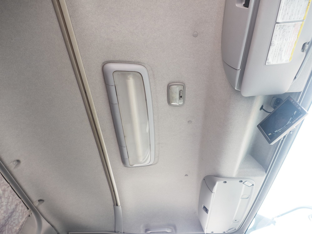 いすゞ フォワード 冷凍バン 中増t LKG-FTR34T2 年式 H24[写真29]