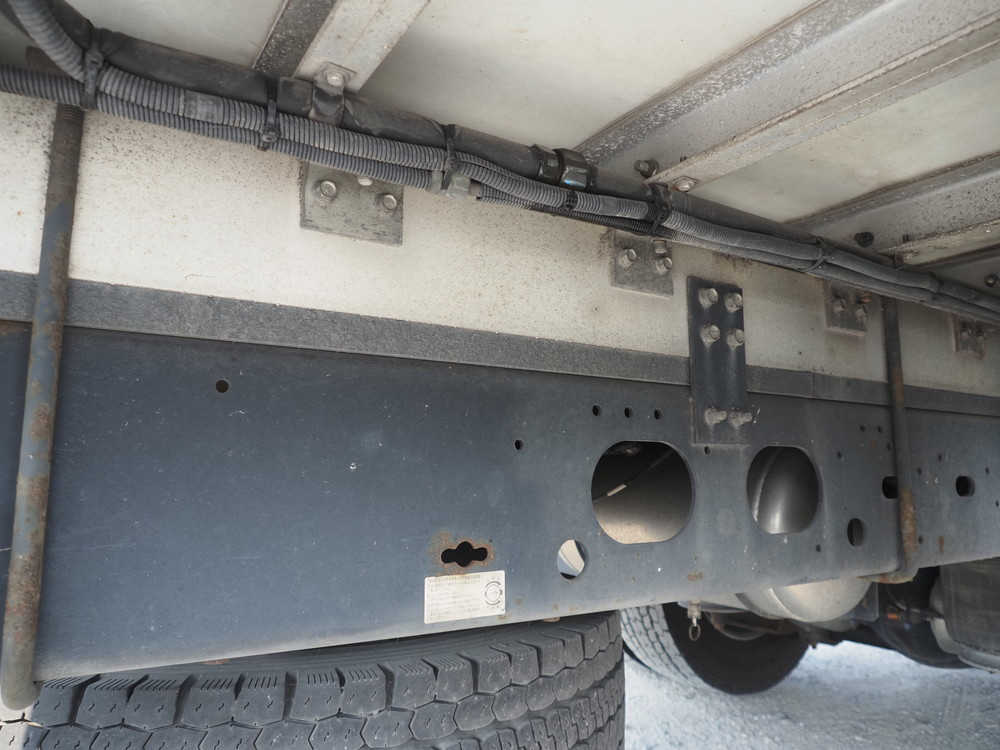 いすゞ フォワード 冷凍バン 中増t LKG-FTR34T2 年式 H24[写真34]