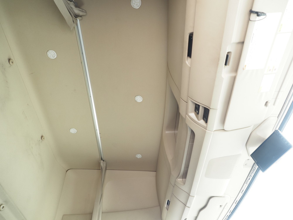 日野 プロフィア ウイング車 大型 2DG-FW1AHG 年式 R1[写真36]