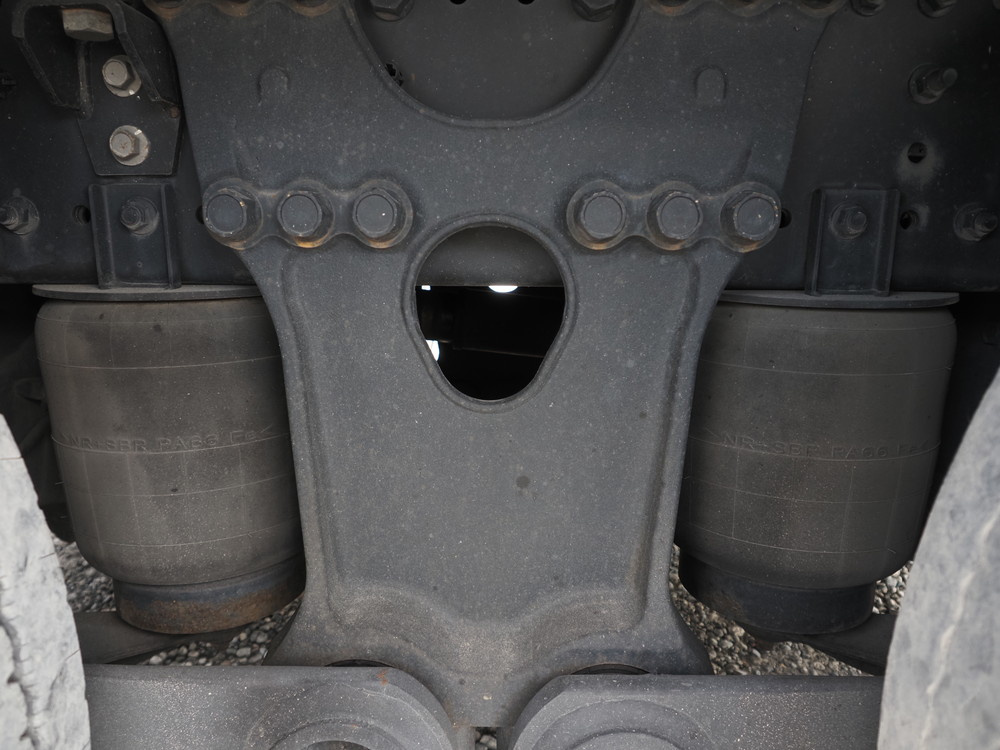 日野 プロフィア ウイング車 大型 2DG-FW1AHG 年式 R1[写真39]