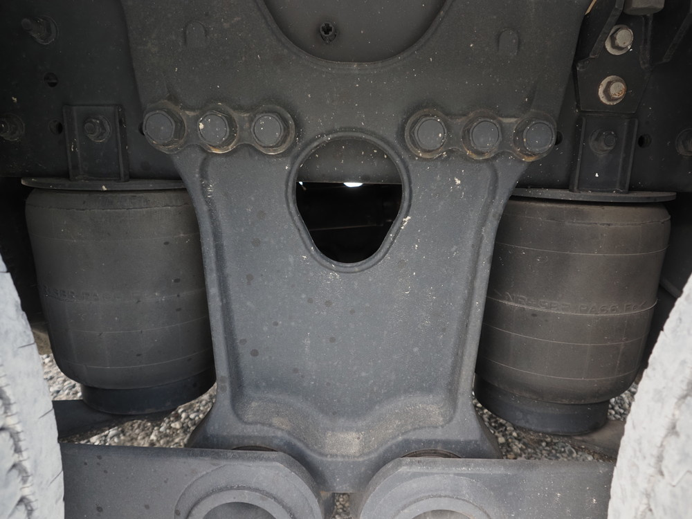 日野 プロフィア ウイング車 大型 2DG-FW1AHG 年式 R1[写真40]