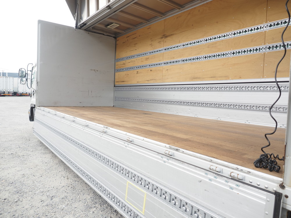 いすゞ フォワード ウイング車 中型 PDG-FRR34T2 年式 H22[写真20]