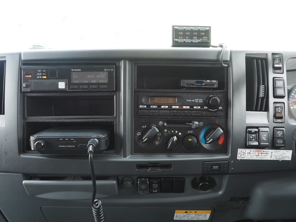 いすゞ フォワード ウイング車 中型 PDG-FRR34T2 年式 H22[写真37]