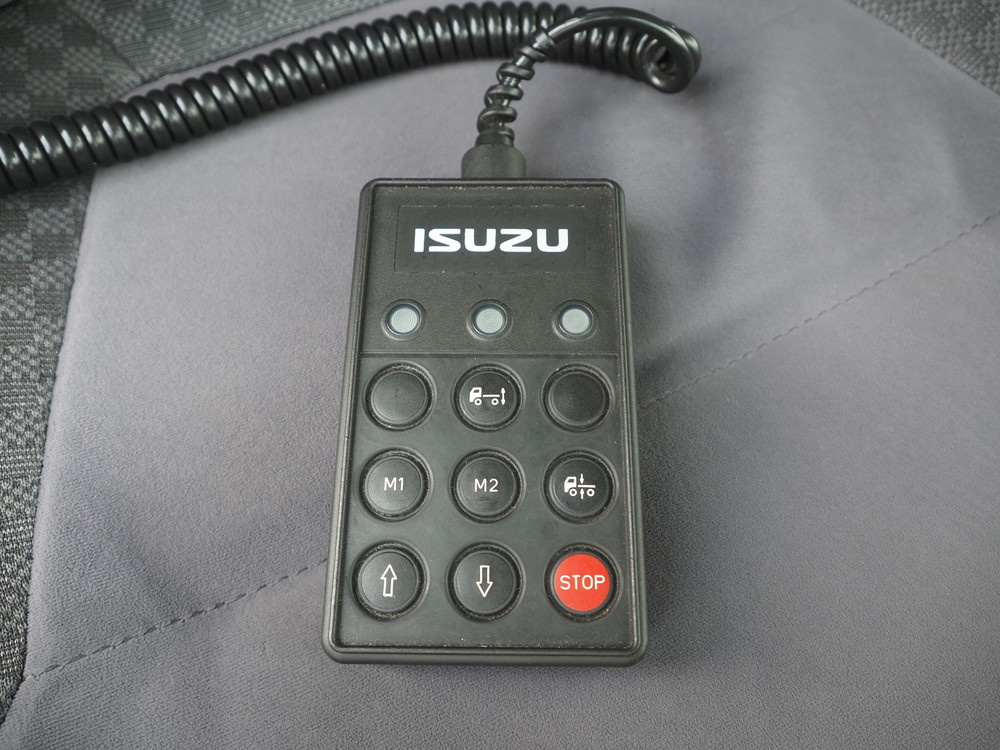 いすゞ フォワード ウイング車 中型 PDG-FRR34T2 年式 H22[写真39]