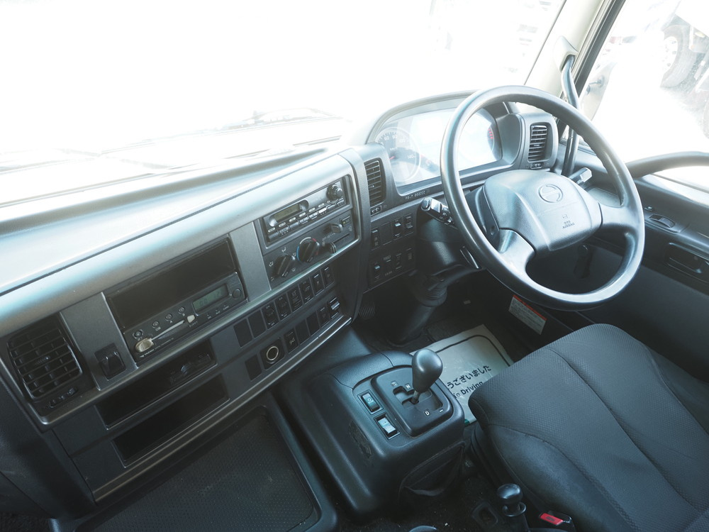 日野 プロフィア ウイング車 大型 LKG-FW1EXBG 年式 H23[写真30]