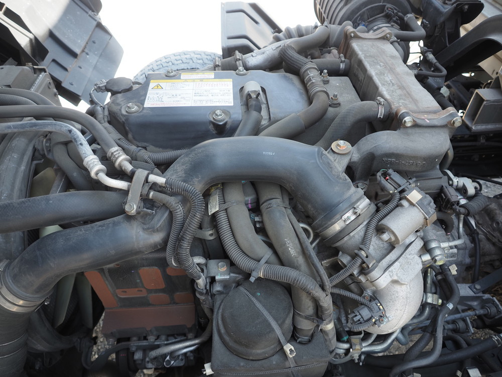 いすゞ フォワード ウイング車 中型 2RG-FRR90S2 年式 H30[写真46]