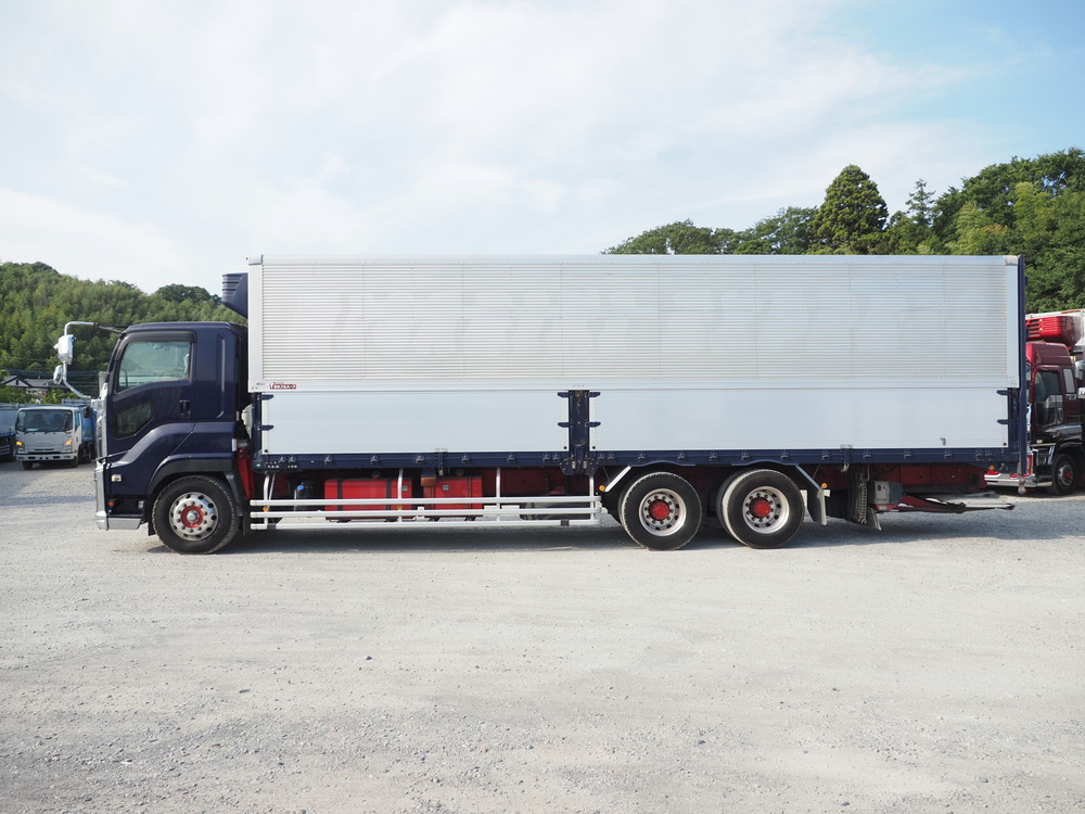 いすゞ ギガ 冷凍ウイング 大型 2KG-CYY77C 年式 H30[写真15]