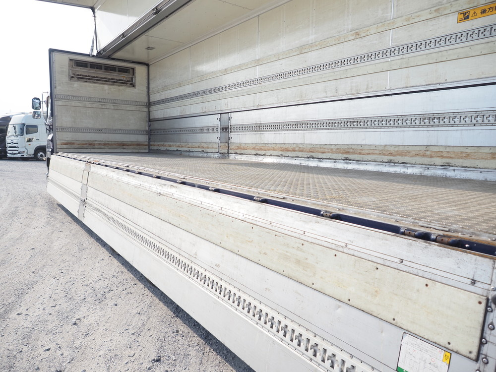 いすゞ ギガ 冷凍ウイング 大型 2KG-CYY77C 年式 H30[写真21]