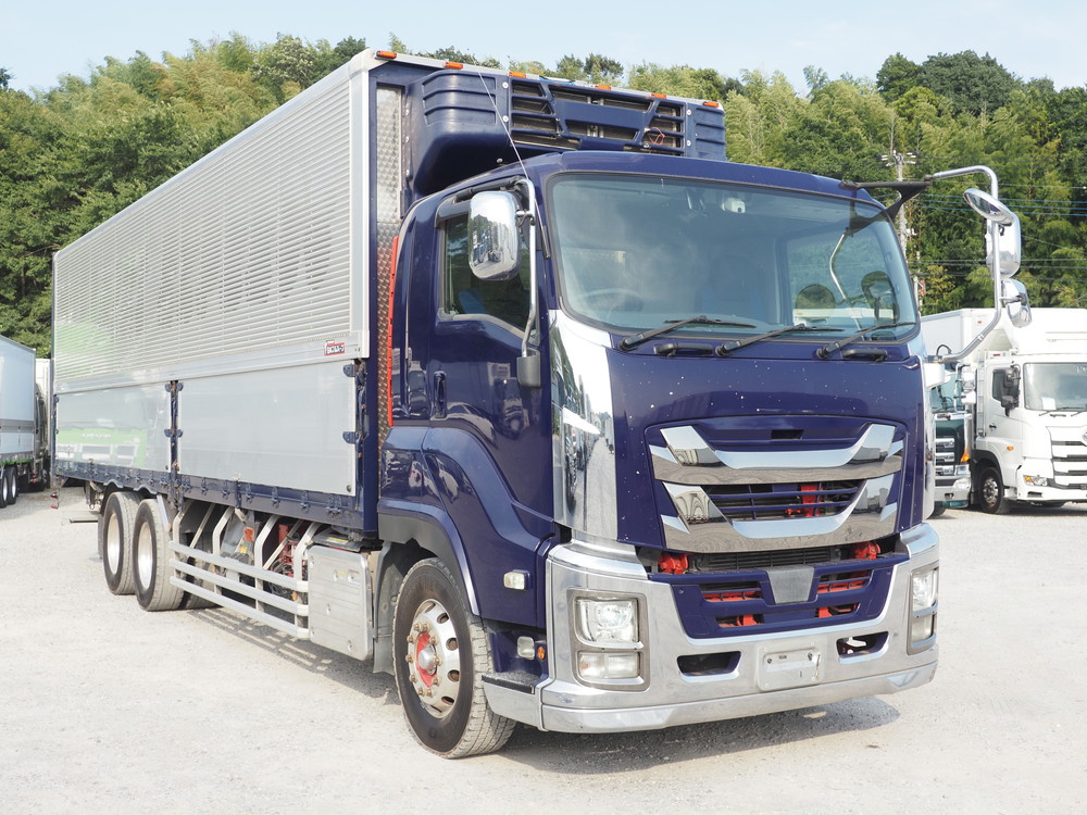 いすゞ ギガ 冷凍ウイング 大型 2KG-CYY77C 年式 H30[写真04]