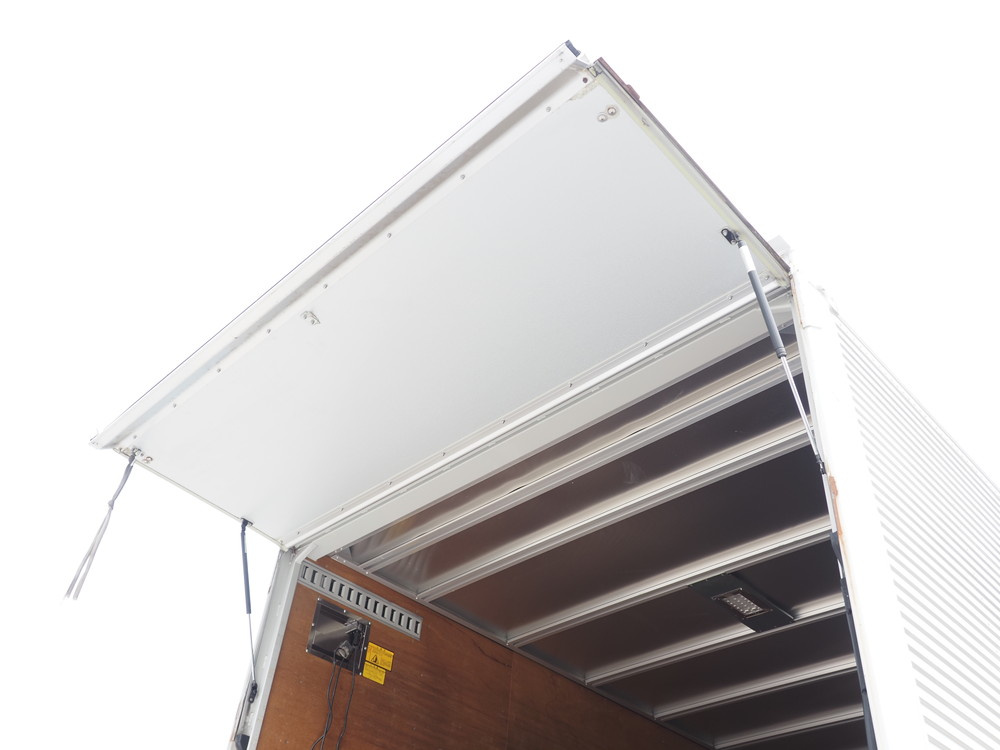 いすゞ フォワード バン車 中型 2RG-FRR90S1 年式 H30[写真14]