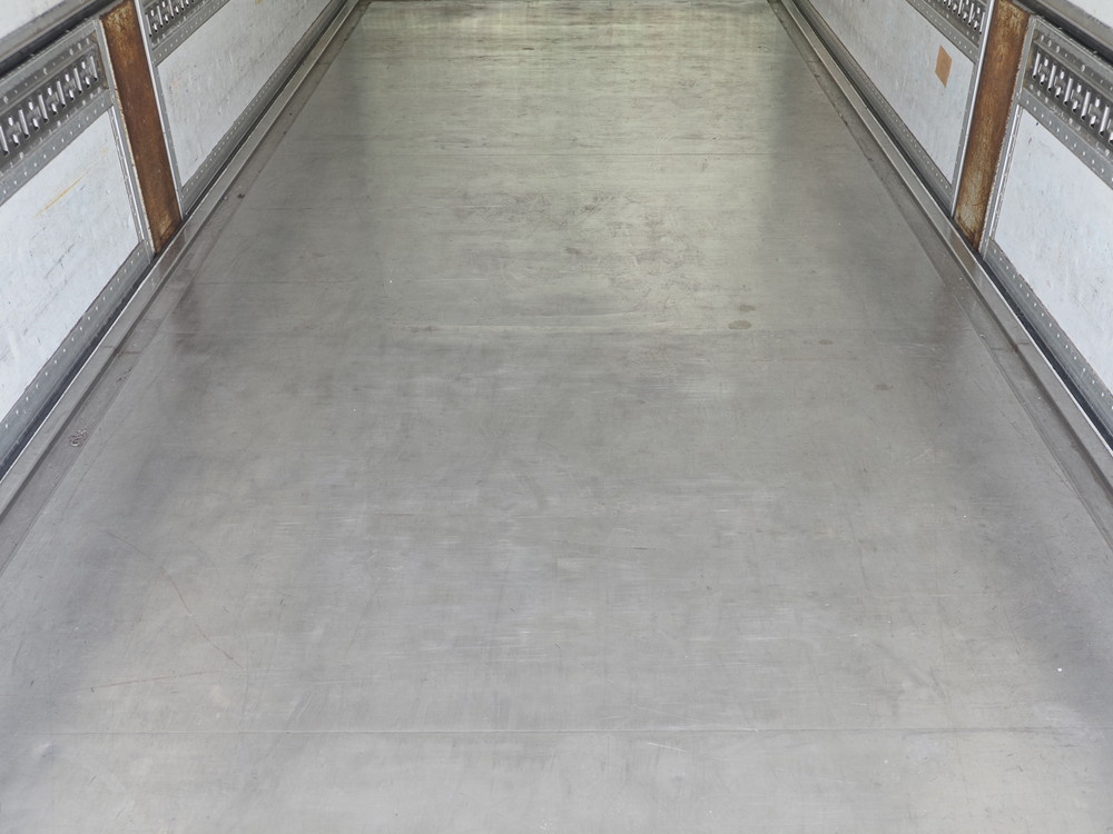 いすゞ フォワード 冷凍ウイング 中増t SKG-FSR90S2 年式 H28[写真29]