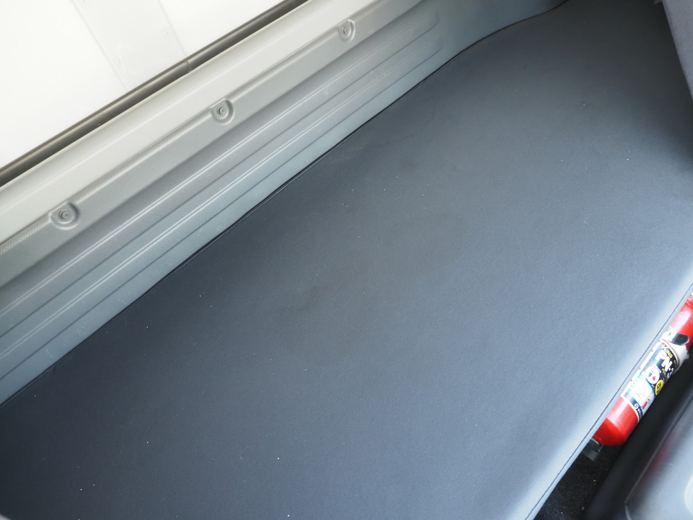 いすゞ フォワード 冷凍ウイング 中増t SKG-FSR90S2 年式 H28[写真39]