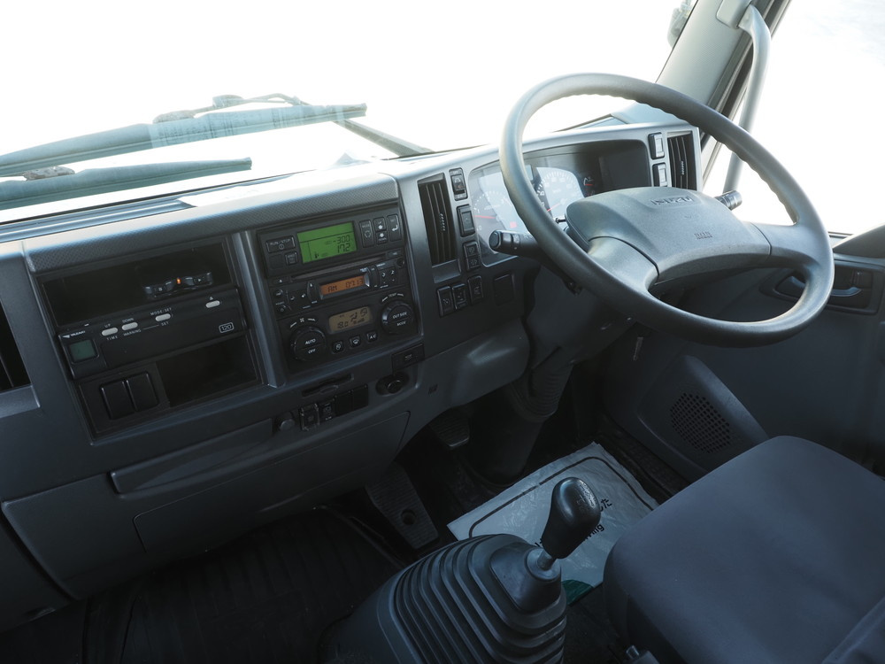 いすゞ フォワード 冷凍ウイング 中増t SKG-FSR90S2 年式 H28[写真35]