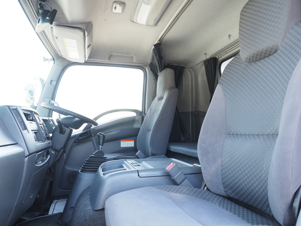 いすゞ フォワード 冷凍ウイング 中増t SKG-FSR90S2 年式 H28[写真41]