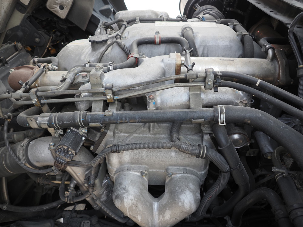 いすゞ ギガ 冷凍バン 大型 QKG-CYJ77A 年式 H25[写真38]