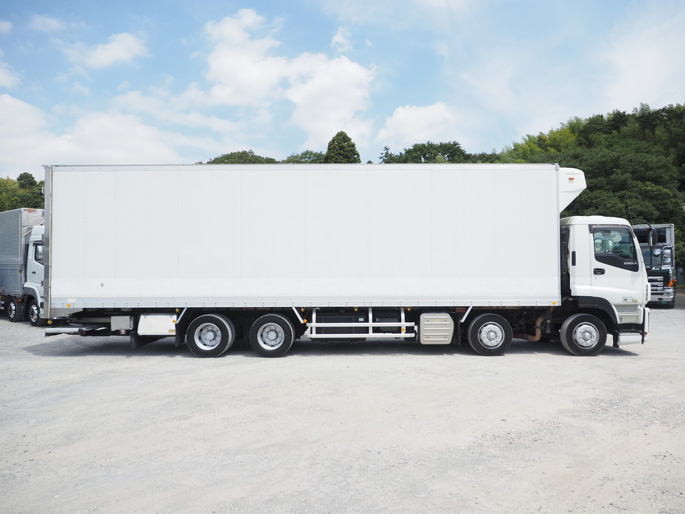 いすゞ ギガ 冷凍バン 大型 QKG-CYJ77A 年式 H25[写真05]