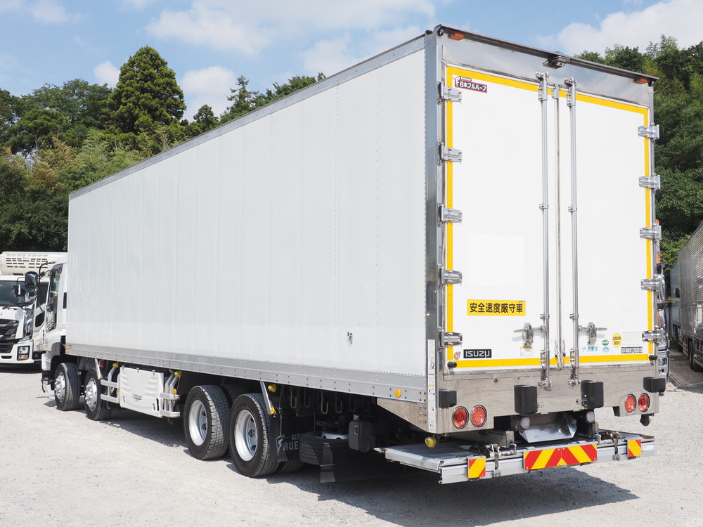 いすゞ ギガ 冷凍バン 大型 QKG-CYJ77A 年式 H25[写真04]