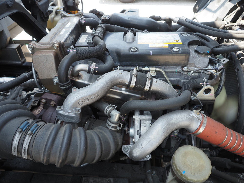 いすゞ フォワード ウイング車 中型 TKG-FRR90T2 年式 H29[写真52]