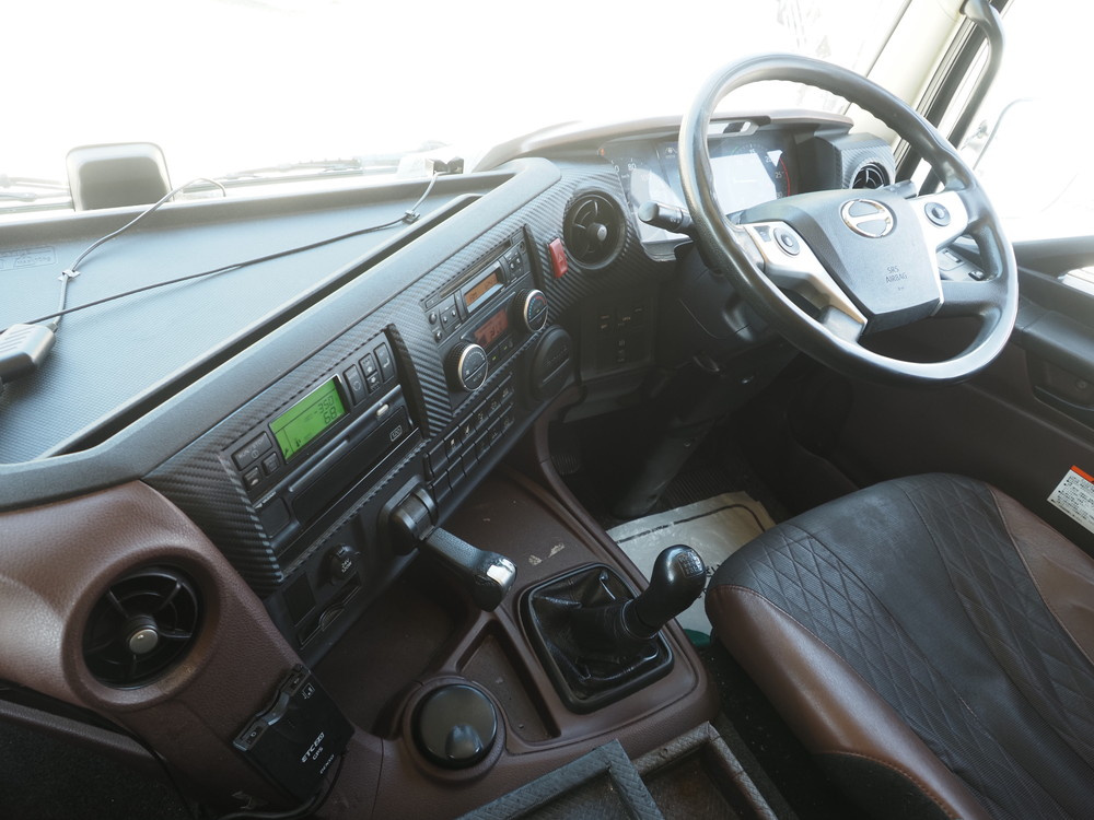 日野 プロフィア 冷凍バン 大型 2DG-FR1AHG 年式 H30[写真38]