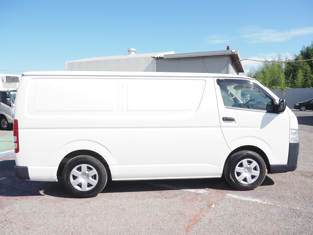 トヨタ ハイエース 冷凍バン 小型 QDF-GDH201V 年式 R1[写真07]