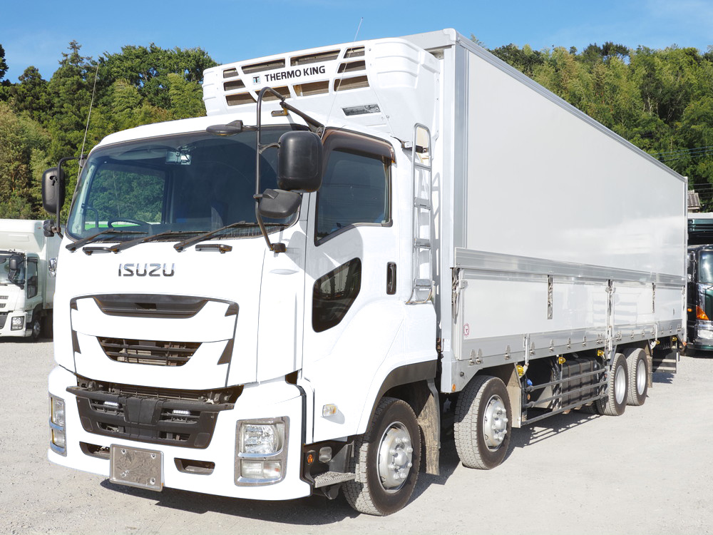 いすゞ ギガ 冷凍ウイング 大型 QKG-CYJ77B 年式 H29[写真01]