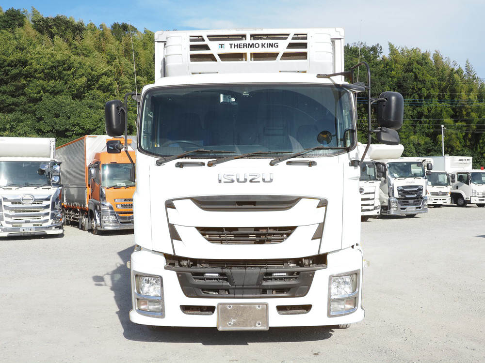 いすゞ ギガ 冷凍ウイング 大型 QKG-CYJ77B 年式 H29[写真04]