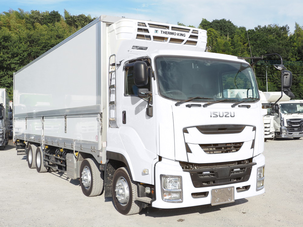 いすゞ ギガ 冷凍ウイング 大型 QKG-CYJ77B 年式 H29[写真05]