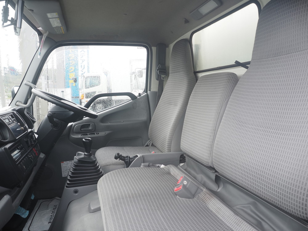 日野 デュトロ 冷凍バン 小型 TKG-XZC605M 年式 H29[写真30]