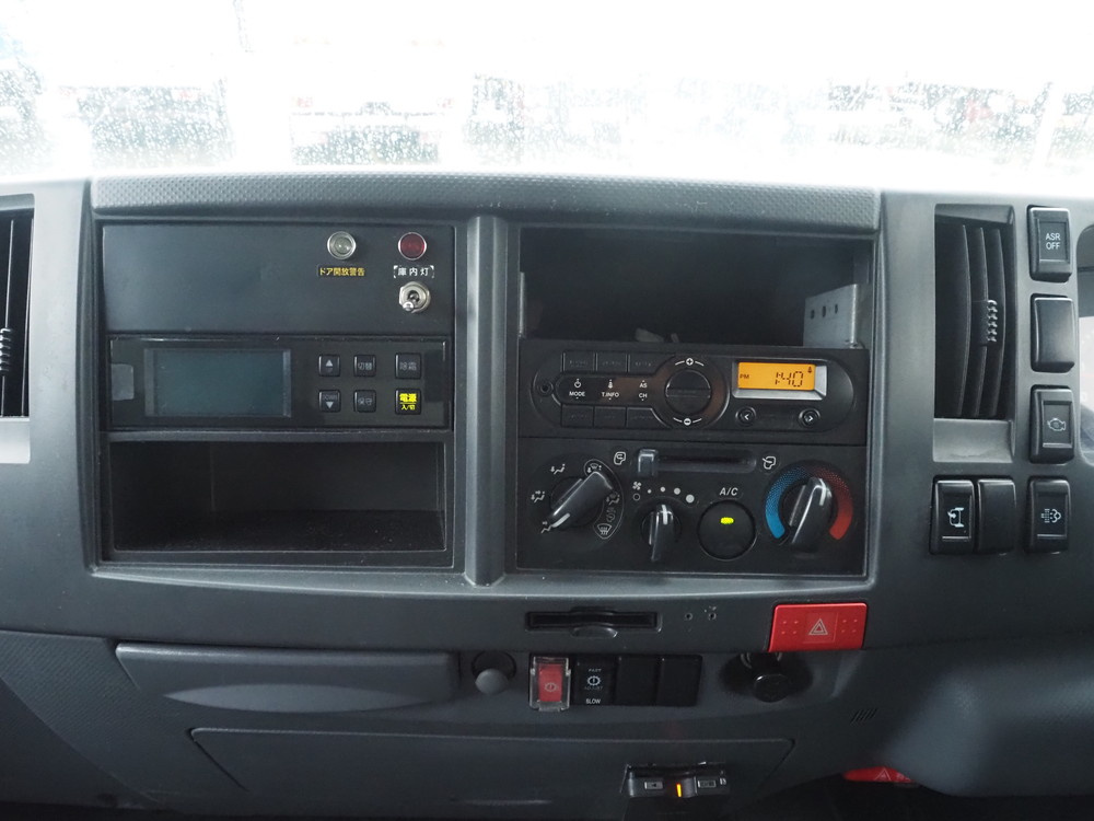 いすゞ エルフ 冷凍バン 小型 TPG-NPR85AN 年式 H30[写真24]