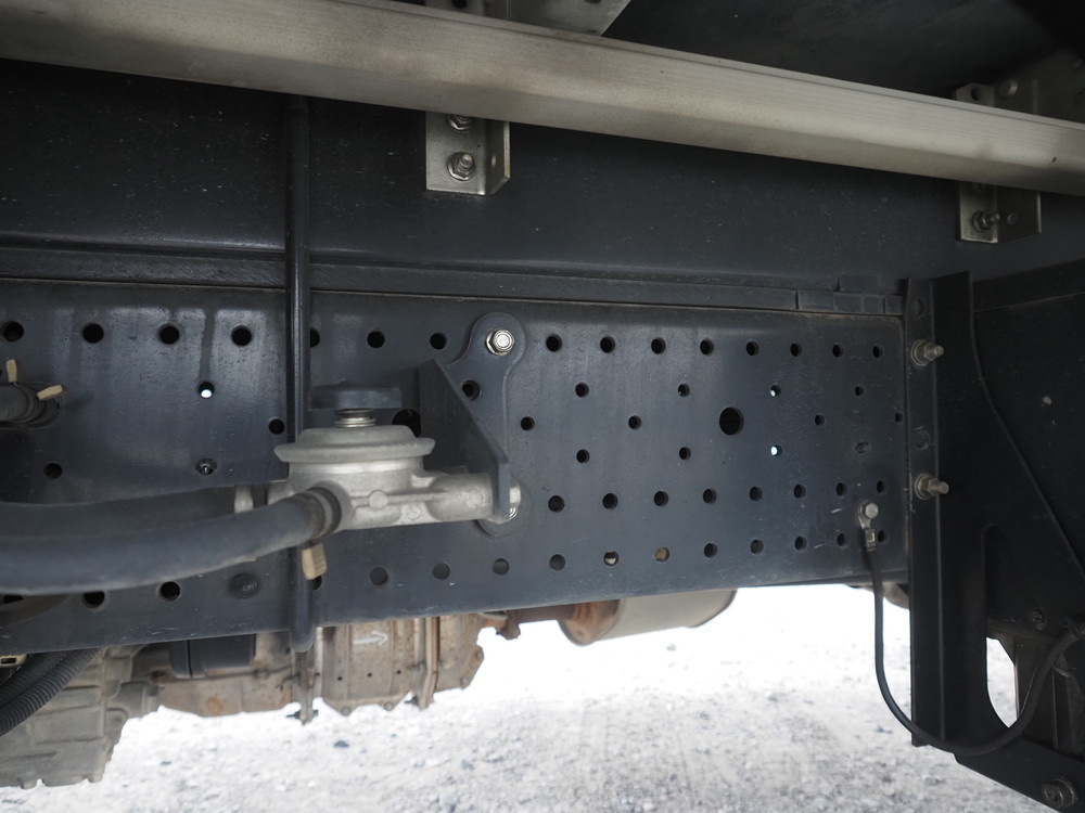 いすゞ エルフ ウイング車 小型 TKG-NPR85AN 年式 H25[写真42]