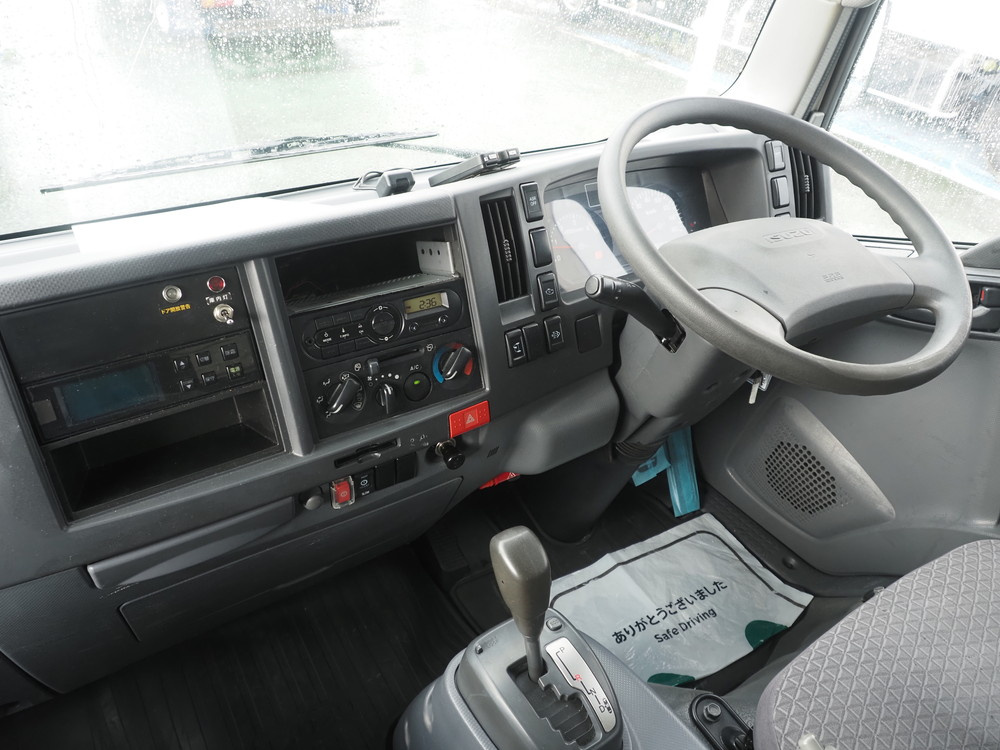 いすゞ エルフ 冷凍バン 小型 TPG-NPR85AN 年式 H30[写真23]