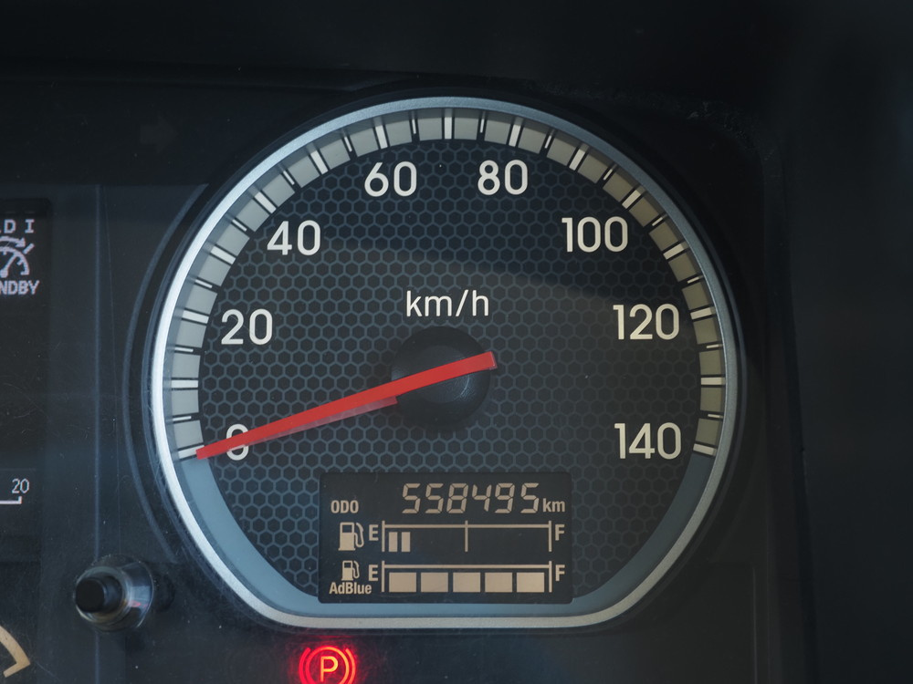 いすゞ ギガ ウイング車 大型 2PG-CYJ77C 年式 H30[写真32]