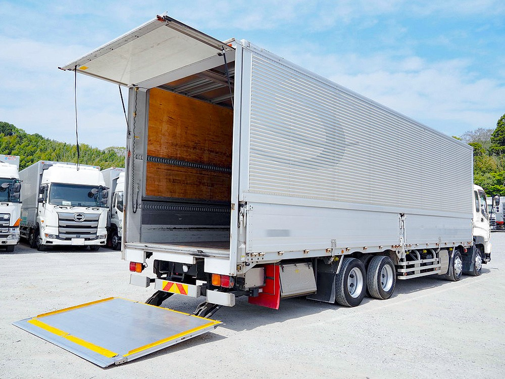 いすゞ ギガ ウイング車 大型 LKG-CYJ77A 年式 H24[写真27]