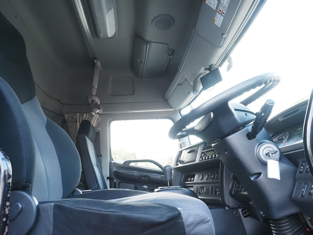 日野 プロフィア ウイング車 大型 QPG-FW1EXEG 年式 H29[写真31]