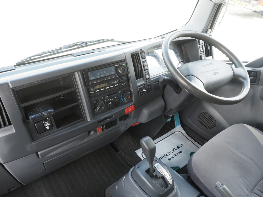 いすゞ エルフ ウイング車 小型 TKG-NPR85AN 年式 H26[写真33]