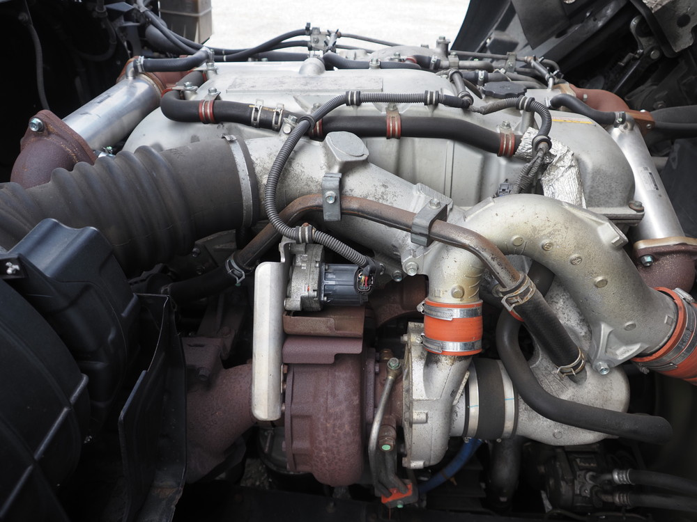 いすゞ ギガ ウイング車 大型 LKG-CYJ77A 年式 H23[写真51]