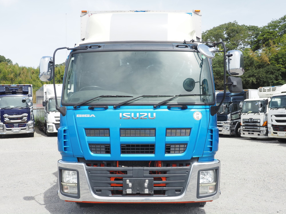 いすゞ ギガ ウイング車 大型 QKG-CYJ77A 年式 H24[写真04]