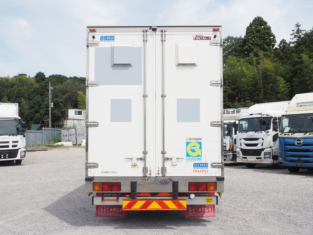 いすゞ ギガ ウイング車 大型 QKG-CYJ77A 年式 H24[写真07]