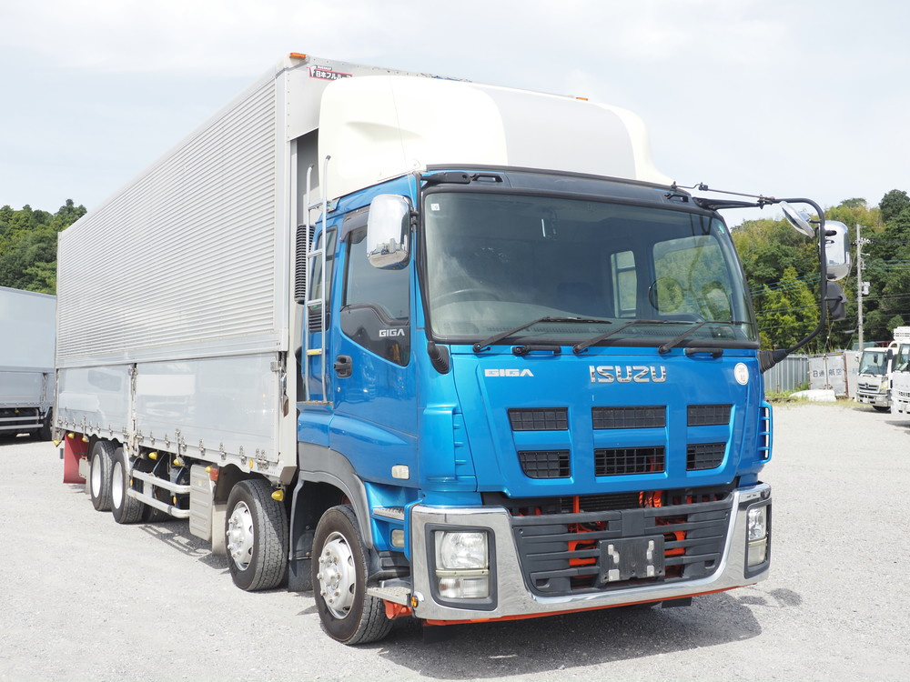 いすゞ ギガ ウイング車 大型 QKG-CYJ77A 年式 H24[写真05]