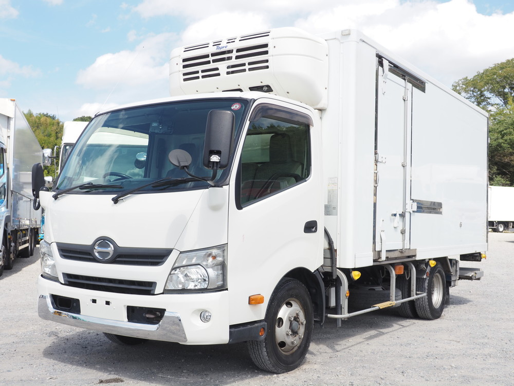日野 デュトロ 冷凍バン 小型 TKG-XZU710M 年式 H28[写真01]