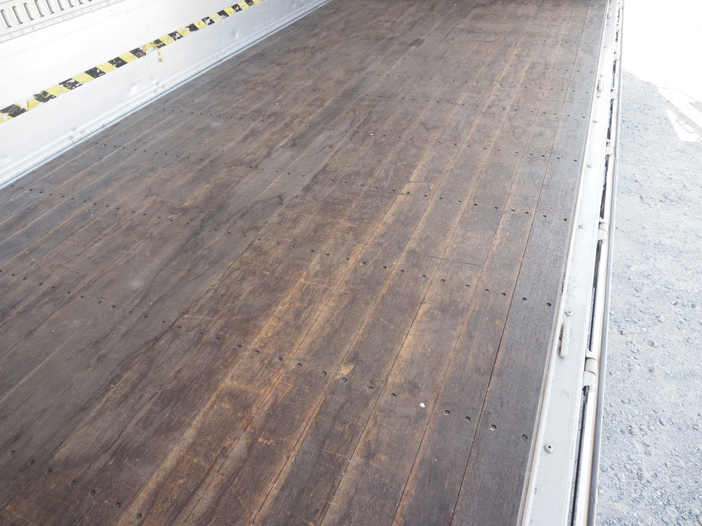 いすゞ エルフ ウイング車 小型 TKG-NPR85AN 年式 H25[写真21]