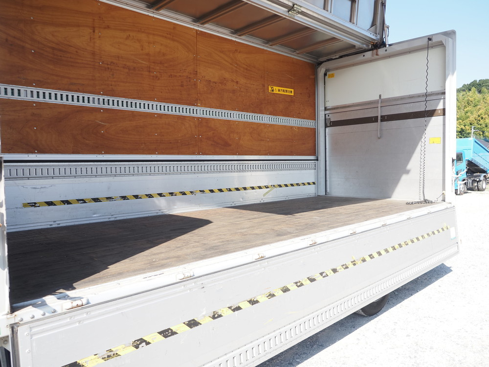 いすゞ エルフ ウイング車 小型 TKG-NPR85AN 年式 H25[写真20]