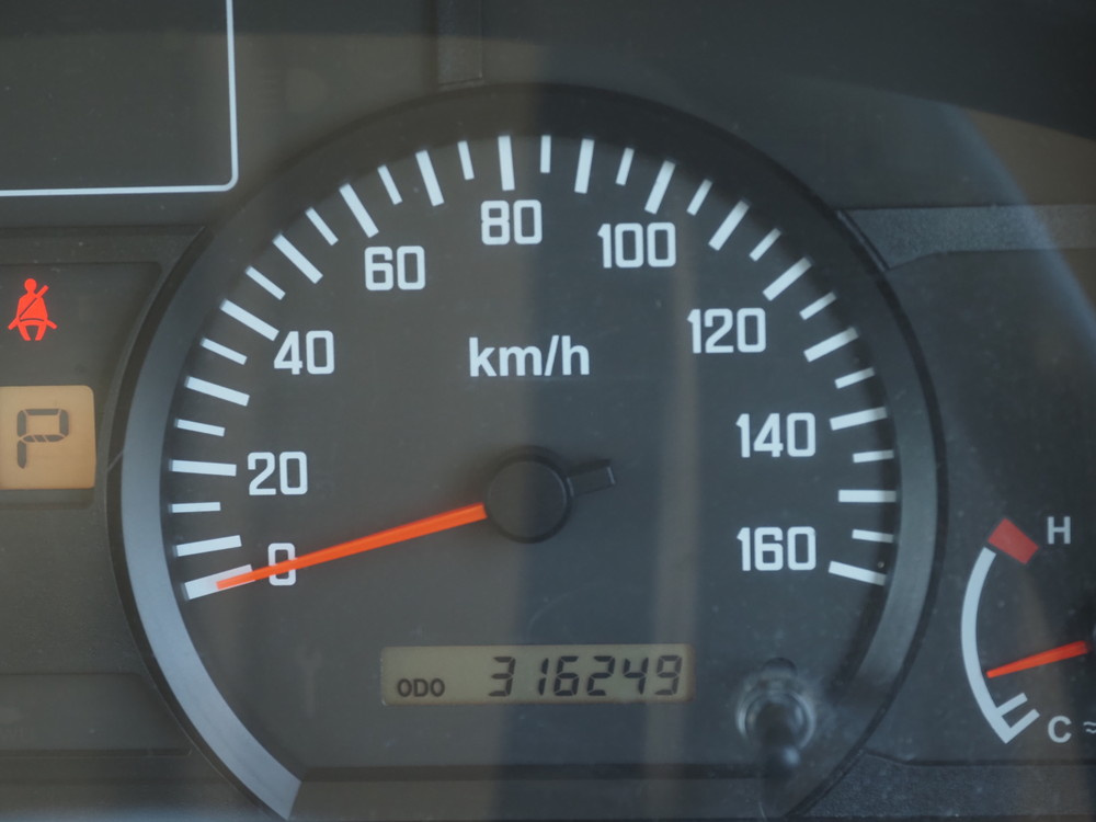 いすゞ エルフ ウイング車 小型 TKG-NPR85AN 年式 H25[写真40]