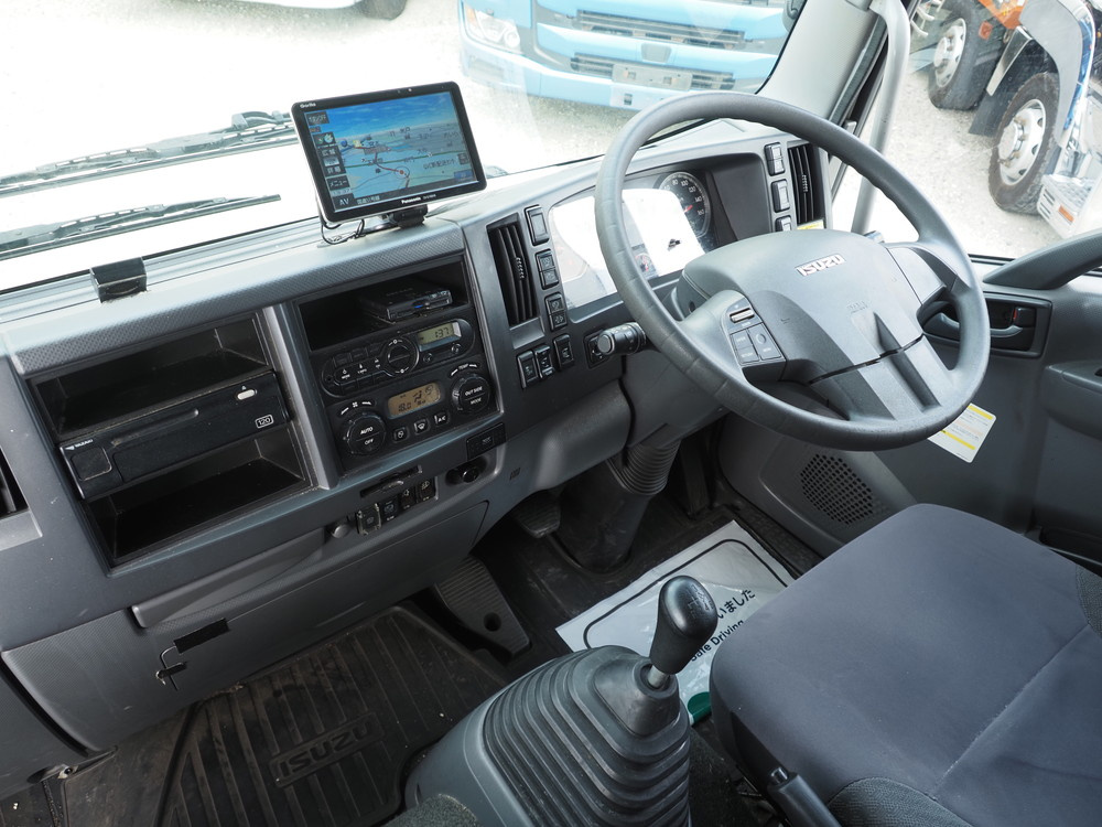 いすゞ フォワード ウイング車 中型 2RG-FRR90T2 年式 H30[写真24]