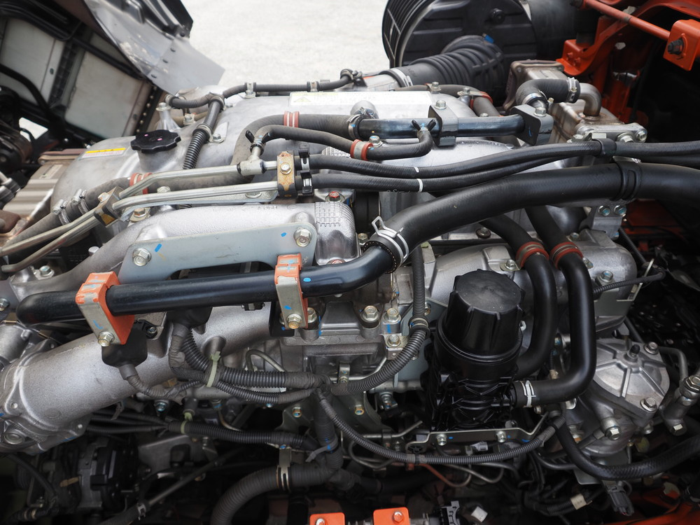 いすゞ ギガ 平ボディ 大型 QKG-CYJ77B 年式 H29[写真49]